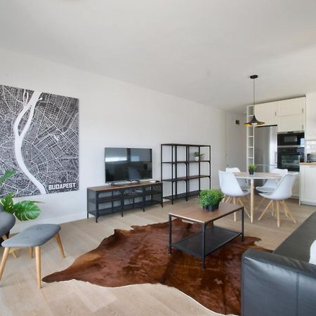 Penthouse Apartment By Hi5 -At The Top Of Budapest Eksteriør bilde