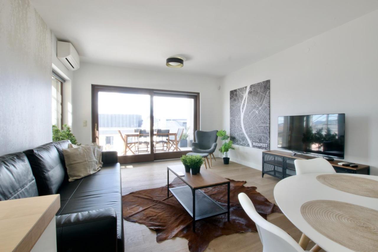 Penthouse Apartment By Hi5 -At The Top Of Budapest Eksteriør bilde