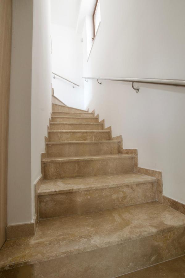 Penthouse Apartment By Hi5 -At The Top Of Budapest Eksteriør bilde