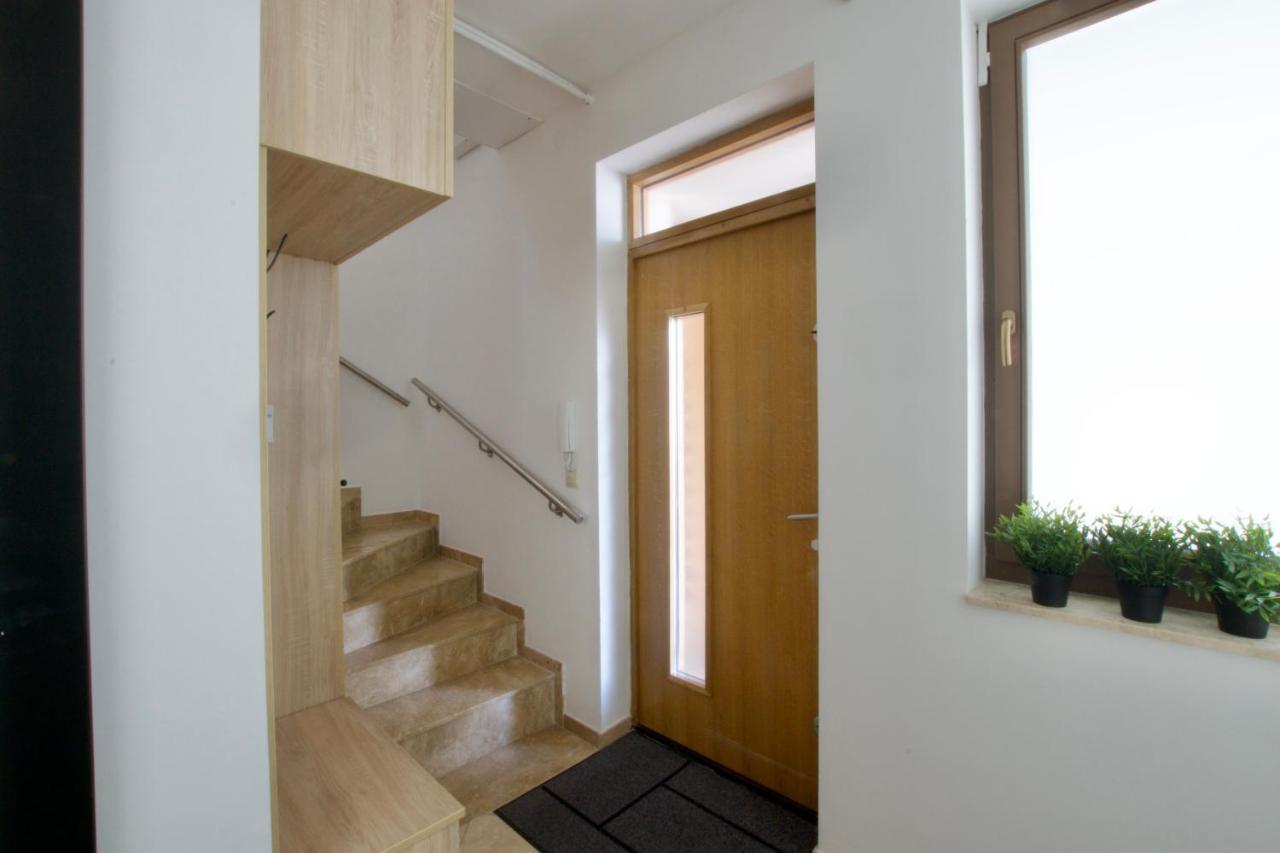 Penthouse Apartment By Hi5 -At The Top Of Budapest Eksteriør bilde